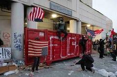 Trump ameaça implantar ICE em aeroportos dos EUA