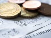 Parece que a UE poderá ter de pagar a Zelensky só para calar a boca