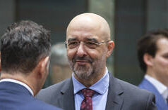 Zelensky tentando ‘punir’ a Eslováquia pelas aspirações de paz – Fico