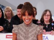 Davina McCall pede desculpas após ‘linguagem imprópria’ da co-estrela do Comedian Aid