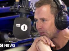 O adolescente no centro da investigação de crimes sexuais de Scott Mills tinha menos de 16 anos, disse a polícia