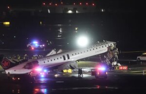 Dois pilotos mortos após avião colidir com caminhão de bombeiros no aeroporto de LaGuardia