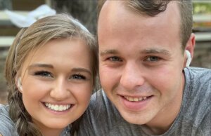 Joseph e Kendra Duggar em tempos mais felizes antes de sua prisão