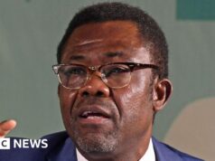 Chefe do futebol africano renuncia após disputa sobre last entre Marrocos e Senegal