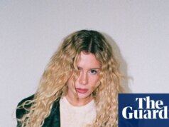‘Não pensei que alguém iria gostar’: Slayyyter transforma lixo do meio-oeste em ouro pop