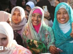 À medida que a islamofobia aumenta, os muçulmanos da Austrália celebram o Eid