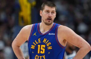 Jokic tem seu 25º triplo-duplo na temporada na vitória do Nuggets sobre o Rockets