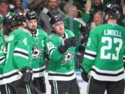 Estrelas conquistam vaga nos playoffs, Canucks é eliminado da corrida