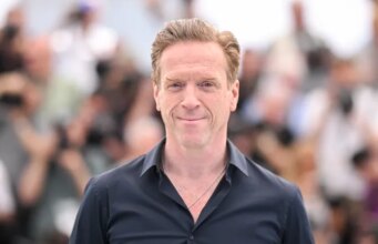 Apresentador de rádio da BBC fica horrorizado depois de insultar acidentalmente a música de Damian Lewis na cara dele