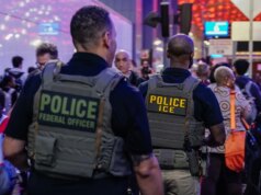 ICE invade aeroportos nos EUA