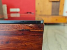 O Pixel 10a não tem colisão na câmera e é ótimo