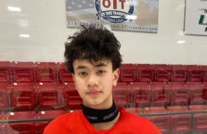Hockeyeur quebequense recrutado por uma agência de 12 anos: uma atitude à Sidney Crosby