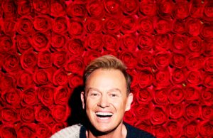 Jason Donovan pondera sobre sua própria mortalidade: ‘Aos 50 anos é como estar no beco de um atirador de elite’