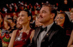 Leonardo DiCaprio estreia bigode de ‘Tom Selleck’ e lança romance com Vittoria Ceretti no Oscar