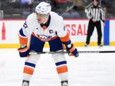 Última equipe dos Islanders frustrada com desafio de interferência do goleiro