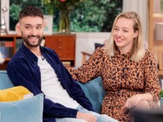 Fãs de Tom Parker emocionados após a homenagem da viúva Kelsey quatro anos após sua morte