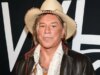 Mickey Rourke foi legalmente expulso de casa depois de dever US$ 60 mil em aluguel não pago