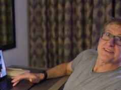 Louis Theroux compartilha atualizações importantes sobre sua alopecia depois de atingir a ‘profundidade mais baixa’ da doença