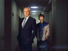 A virada arrepiante de Martin Clunes conforme Huw Edwards revelou em novas fotos