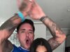 O agressor sexual Stephen Bear, 36, anuncia que vai ter um filho com a esposa Miami, 19