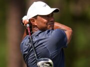 Tiger Woods acusado de DUI após acidente de carro na Flórida