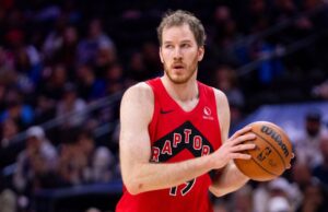 O saudável Jakob Poeltl ajuda os Raptors nos playoffs, mas testes difíceis ainda estão por vir