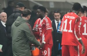 Alphonso Davies, do Canadá, rompeu músculo da coxa direita, diz Bayern