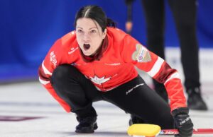 Einarson, do Canadá, derrota a China no campeonato mundial feminino de curling