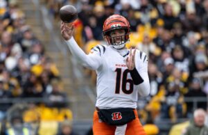 QB Joe Flacco retorna ao Bengals com contrato de um ano