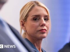 Procurador-geral dos EUA, Bondi, convocado formalmente ao Congresso no caso Epstein