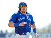 Homers de Barger na derrota do Blue Jays no treinamento de primavera para o Orioles