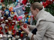 Dezenove presos por ataque mortal em present em Moscou