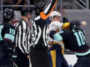 «Justin Barron! Donne-moi deux segundos! Tiens ma bière!»