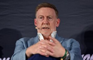 Repórter veterano do ’60 Minutes’ diz que a rede ‘desmoronou’ sob a pressão de Trump