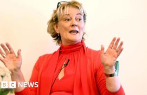 Jo Malone é processada por usar seu próprio nome em colaboração com Zara