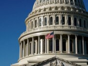 REPS. FINE, SELF, HARRIS, basta: bloquearemos o Senado até que a Lei SAVE seja aprovada