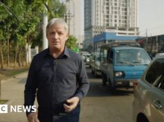 Longas filas em Mianmar à medida que a crise dos combustíveis de guerra no Irã se aprofunda