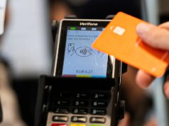 Por que aquela cobrança de US$ 4 em seu extrato pode ser fraude