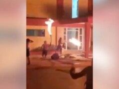 Manifestantes incendeiam sede do Partido Comunista em Cuba enquanto vídeo parece capturar tiros