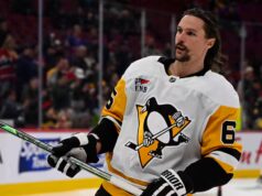 O veterano Erik Karlsson não se acalmou com os Penguins de Pittsburgh