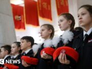 A propaganda escolar da Rússia foi destacada por um filme vencedor do Oscar – mas será que funciona?