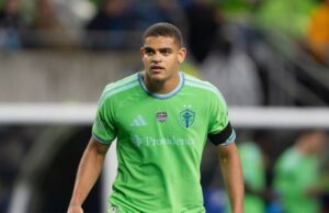 Seattle Sounders assina com Osaze De Rosario, filho de Dwayne, um novo contrato de longo prazo