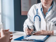 EEOC encontra funcionários segregados da Deliberate Parenthood por raça, afiliada de Illinois concorda com acordo de US$ 500 mil