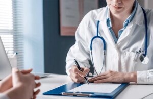 EEOC encontra funcionários segregados da Deliberate Parenthood por raça, afiliada de Illinois concorda com acordo de US$ 500 mil