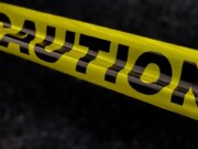 Supostos tornados danificam casas e derrubam árvores e linhas de energia em Illinois, Indiana