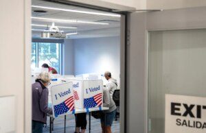 DOJ perto de finalizar acordo para entregar dados eleitorais ao DHS, dizem fontes