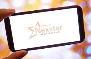 FCC aprova compra da Tegna pela Nexstar horas depois de ações judiciais tentarem bloquear o negócio