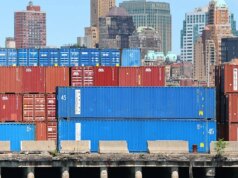 Trump renuncia à Jones Act por 60 dias em esforço para aliviar os preços da energia