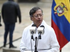 Presidente colombiano Petro é pego em investigações de tráfico de drogas, dizem fontes