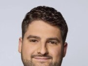 DOJ toma medidas para retirar as acusações contra o homem que queimou a bandeira americana do lado de fora da Casa Branca